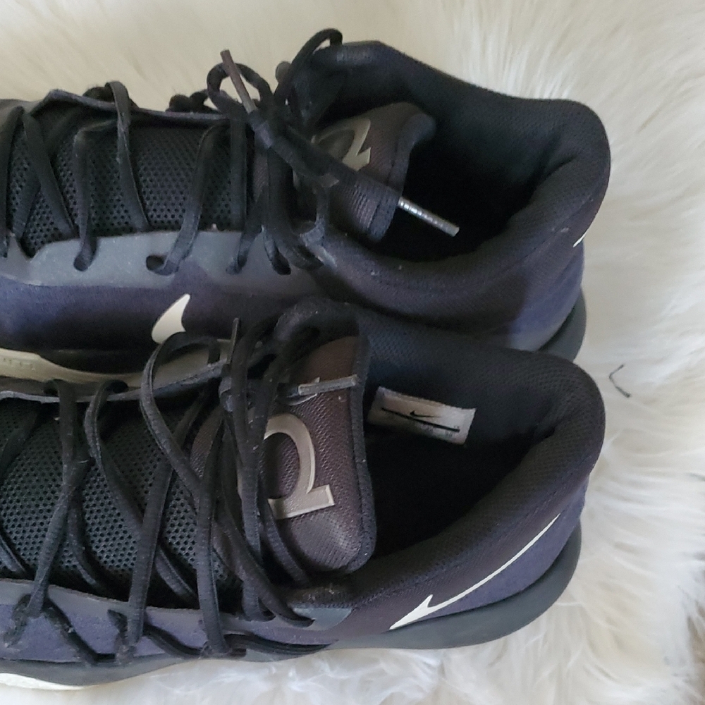 Nike Black and White Men's Sneakers Size 12 - Picture 9 of 15